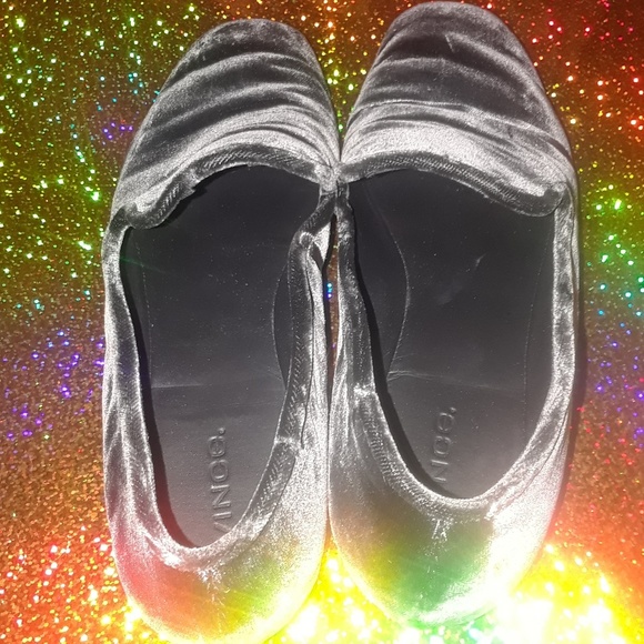 Vince Black Velvet Loafers - Picture 4 of 8